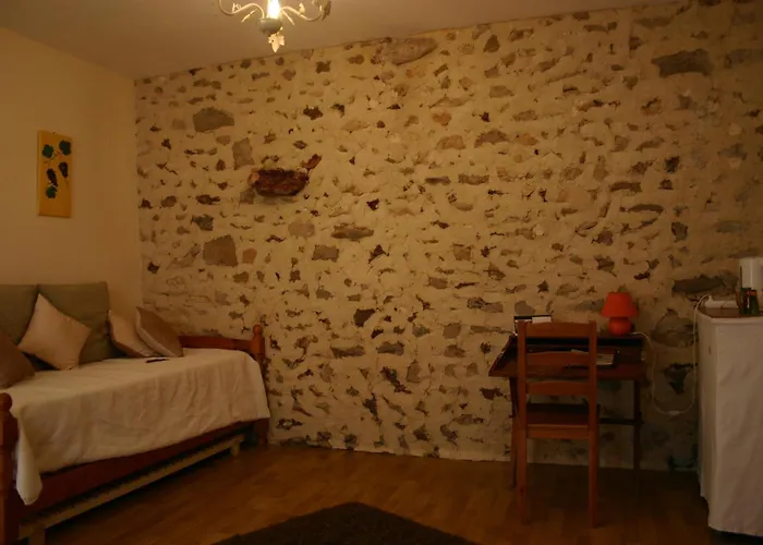 La Fermette Champenoise 3*